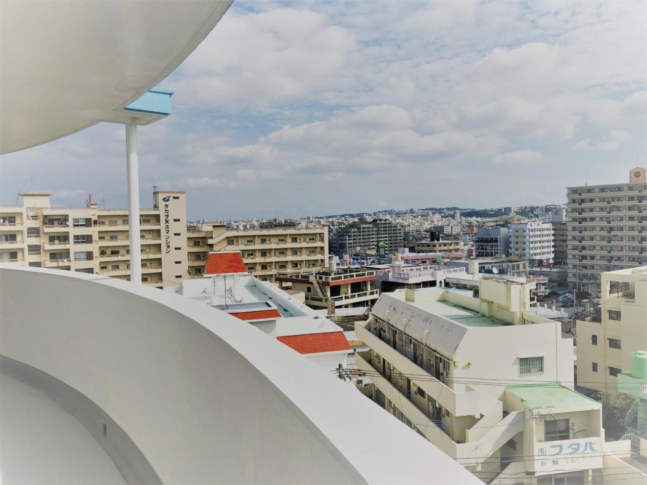 Sunset Hills Inn Naha Bagian luar foto