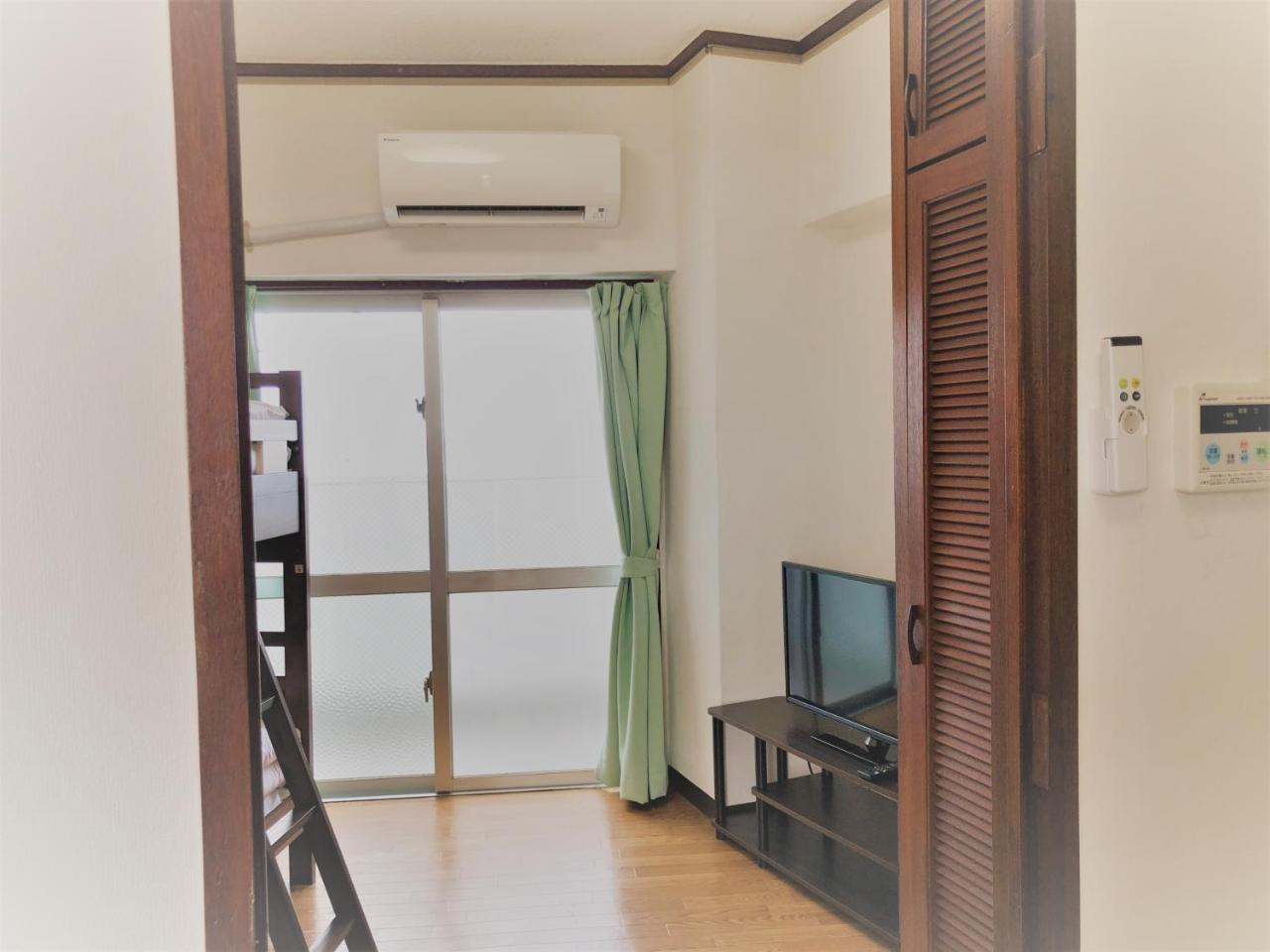 Sunset Hills Inn Naha Bagian luar foto